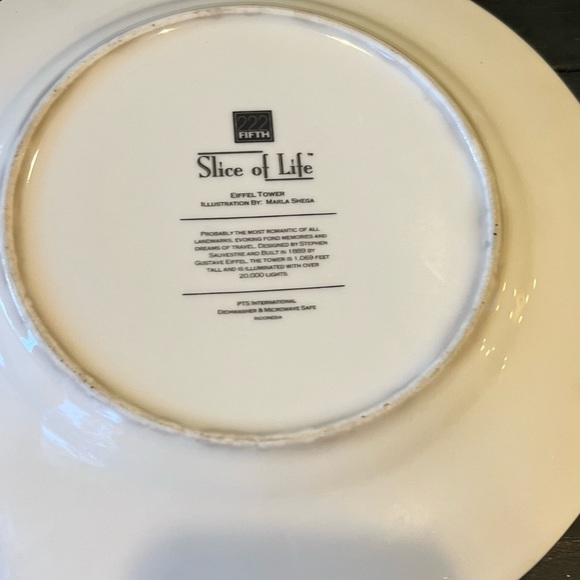 222 Fifth Slice of Life Dinner Plates- set of four - Picture 10 of 12